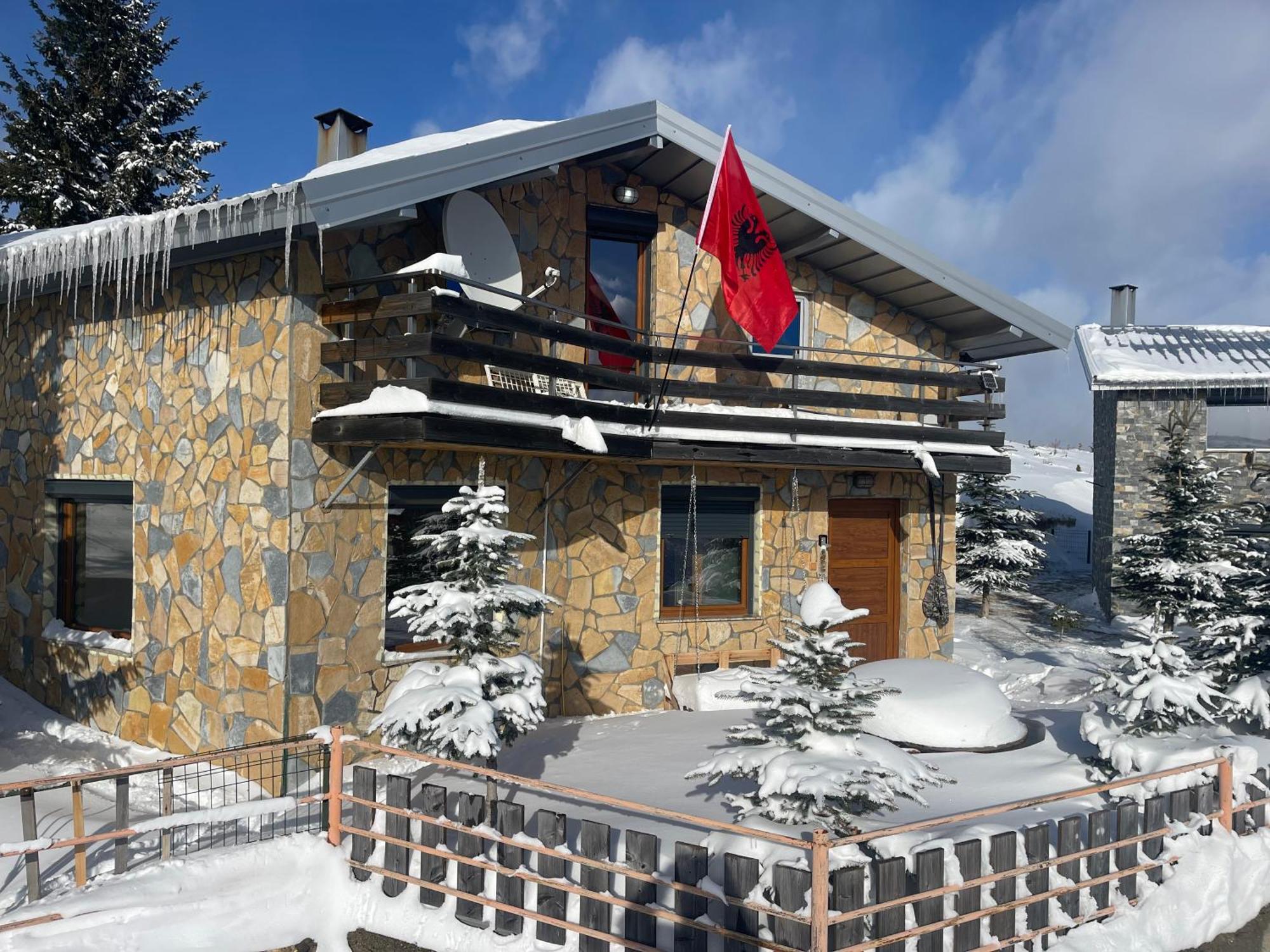 Villa 80 Kodra E Diellit Tetovo Exterior foto